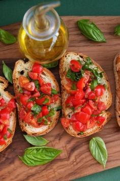 There are few things I like better than good olive oil, crusty bread and fresh tomatoes in the summer. Mmm bruschetta :) For a limited time,...