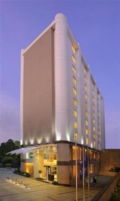 TrippyBooking - Four Points by Sheraton Ahmedabad