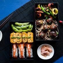 Prawn nigiri bento