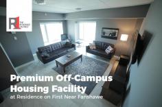 For premium off-campus housing facilities near Fanshawe College, get in touch with Residence on First. Our housing is located just #49 steps away from campus and fully furnished with all the amenities required to live away from home. 