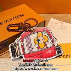 ルイヴィトン キーホルダー ひわまり キーチェーン バッグ飾り ペンダント Louis Vuitton 吊り飾り かわいい ヘリコプター形 飾り物 プレゼント
https://www.kazarimall.com/products/lv-hanging-ornament-692.html