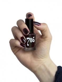 Get the best halal nail polish online at affordable cost.There is nothing better than a nail polish that is halal, vegan, and cruelty-free.Check out our range of nail polish products!