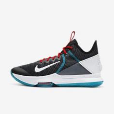 LeBron Witness 4 Basketball Shoe