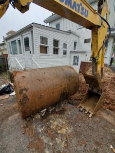 If you're looking to remove an underground or above ground oil tank in Hillside, Simple Tank Services got you covered! We’re the highest rated oil tank removal company in New Jersey. Contact us for a free quote today!