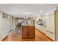 Find best real estate agent in South Shore of Massachusetts. Search and filter South Shore homes by price, beds, baths & property type. Macdonald & Wood Sotheby's International Realty pride themselves on providing professional service to buyers & sellers of houses for sale. Contact us today! https://southshoresir.com/agents