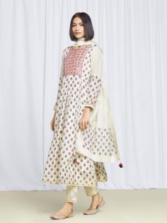 Visit website at: https://amishakotharilabel.com/product/shubhra-kurta-set-ivory/