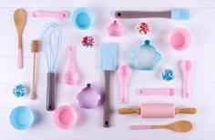 Cake Baking Products - 
Raplap offers cake baking products along with various bakeware online, cake decorative items, chocolate moulds. The wide variety of cake baking products includes baking tools and several other ingredients and accessories. Check out the wide range of cake baking products at https://www.raplap.com/