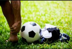 A thorough and prompt recovery from a football ankle injury depends on a good diagnosis and course of therapy. Without it, athletes risk prolonged discomfort, diminished performance, and a higher chance of more injuries in the future. It is crucial for trainers, coaches, and athletes to be proactive in getting the right treatment for these kinds of injuries.