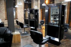 Salon Chair Manufacturer

We are the leading manufacturer offering a wide selection of professional barber & beauty parlour chairs at low prices. Find the perfect kursi for your business today!