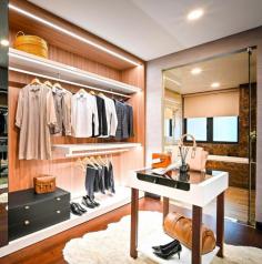Transform your closet chaos into an organized haven with Decluttr Me! As top-rated Wardrobe Organizer in UAE, we specialize in optimizing space, decluttering, and creating a seamless wardrobe system tailored to your lifestyle. Unlock the potential of your wardrobe today!