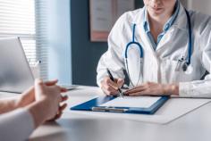 Your trusted Primary Care Physician in Scottsdale – Providing personalized healthcare, preventive services, and expert guidance for your overall well-being. Schedule your appointment for attentive and comprehensive care today.