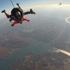 Get ready for an exhilarating adventure of skydiving in Chattanooga, TN, as you leap into the skies with Chattanooga Skydiving Company. Experience the breathtaking thrill of freefalling over the picturesque landscapes of Chattanooga, TN, as you enjoy a tandem skydiving experience like no other. Trust our expert instructors to guide you through the ultimate adrenaline-pumping journey.