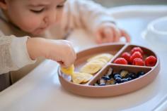 Explore the Top 5 Healthy Finger Foods for Toddlers, perfect for promoting self-feeding and fine motor skills. Discover nutritious and delicious options for your little one.