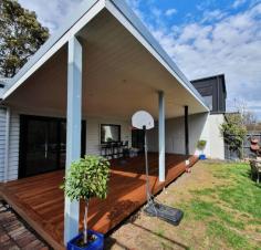 Our appropriate use of quality materials such as timber, steel, Colorbond sheets, insulated roofing etc. will make your verandah aesthetically appealing while meeting all of your requirements. Our focus on, structural strength, attention to detail and architectural integrity means that the finished product will be the perfect fit for your home and lifestyle.