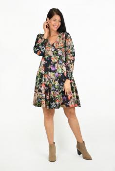 Stay on-trend with Cotton Dayz's above knee dresses, bubble dress, and more. Our collection includes a range of styles and sizes to flatter any figure.