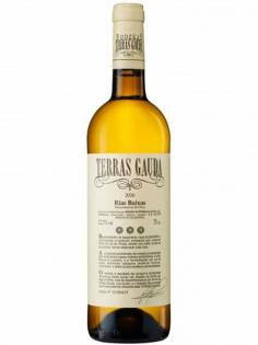 A great bottle of Galician albarino wine. This white wine from Rias Baixas is very popular in the northern part of Spain due to its minerality and aromatic aromas. 