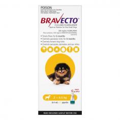 Bravecto Spot-On is an advanced flea and tick treatment for dogs. It treats flea and tick infestations effectively in dogs and controls future infestations. The topical solution starts killing fleas within 8 hours and provides the continuous protection against fleas and flea infestations for 6 months.
