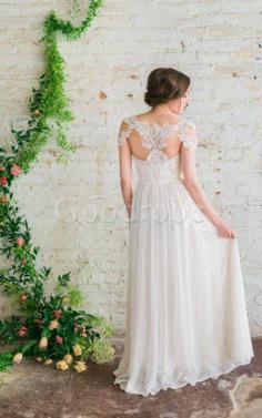 Robe de mariée bref ruché avec manche courte ligne a avec décoration dentelle