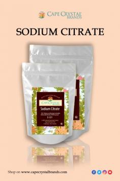 Welcome to this enlightening exploration of Sodium Citrate, brought to you by yours truly, Chef Oliver. Sodium Citrate, a cornerstone ingredient in modernist cuisine, has earned its considerable reputation in the culinary world. Its scientific and flavor-enhancing properties have made it a go-to for many renowned culinary experts, not least of all of us at Cape Crystal Brands. This in-depth dive into Sodium Citrate promises to offer readers an intimate understanding of the ingredient's science, its impact on flavor, and how best to utilize it in your culinary craft.