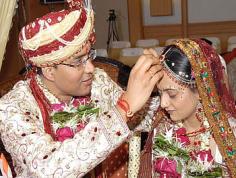 Agarwal brides for marriage in Australia, explore the Agarwal Matrimony profiles for marriage in Australia.