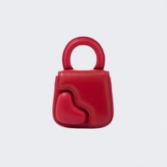 Add a touch of charm and sophistication to your style with the Heart Shaped Purse Designer by Lafestin. This unique purse, crafted in a stunning heart shape, perfectly combines playful elegance with high-end design. Made with premium materials and attention to detail, it offers durability and practicality while making a bold fashion statement. Whether for special occasions, romantic evenings, or everyday chic, this purse is the ideal accessory to elevate your outfit. Choose Lafestin for timeless designs that speak to your heart.