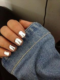 Essie No Place Like Chrome