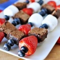 Patriotic recipe ideas for July 4th, Memorial Day or Labor Day! Red white and blue foods
