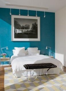 accent wall - a more neutral blue