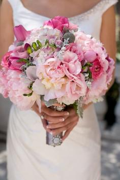 I adore this bouquet!
