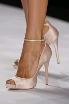 Bagdley Mischka Spring 2013...Simply Sexy!  I WANT THESE ;)