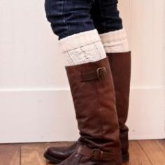 Make a cute pair of sweater leg warmers with this easy tutorial! (via The Farmer's Nest)