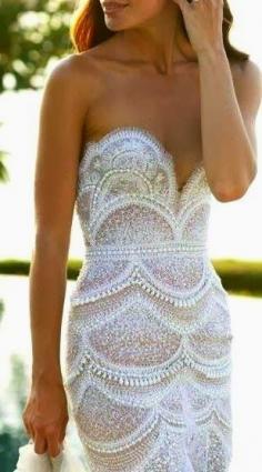 Pretty scalloped lace nude illusion strapless dress!  Women's summer fashion