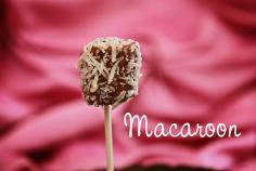 Macaroon Marshmallow Pops