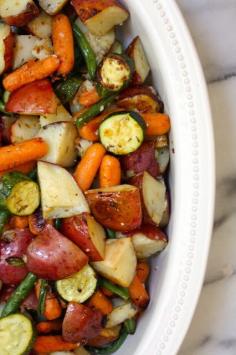 Potatoes, pepers, green beans, zucchini, carrots, and onions tossed with olive oil, fresh thyme, lemon juice, salt& pepper, and garlic