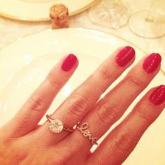 Love love love Lauren Conrad's rose gold engagement ring!