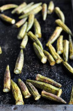 Oven-Roasted Paprika Okra || HeathersDish.com