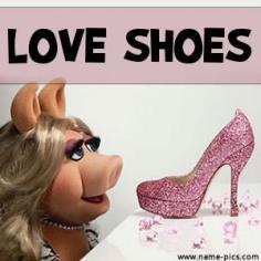 Miss Piggy Loves Sparkly Shoes.