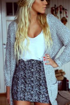 Spring Outfit - Printed Skirt - White Loose Top - Cardigan