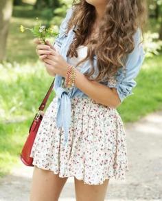 wow, i love this cute spring outfit! Dressed up the dress with the button up !
