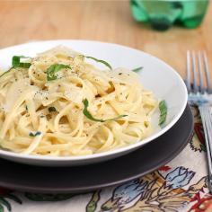 Linguine with Two-Cheese Sauce