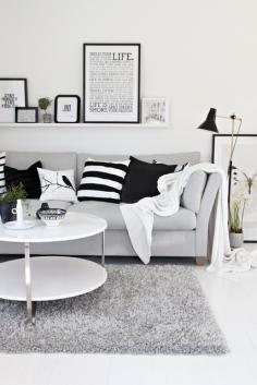 Black and white room. I want my future dorm/apartment to that this kind of feel.