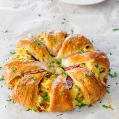 Crescent Bacon Breakfast Ring - Jo Cooks