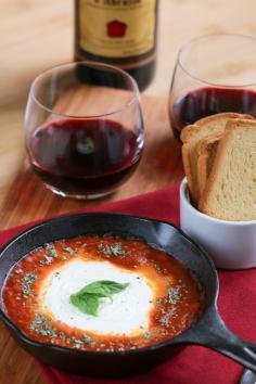 Baked Mozzarella Appetizer | foodnfocus.com