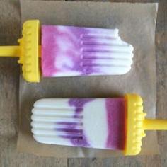 Berry Swirled Frozen Yogurt Pops Recipe