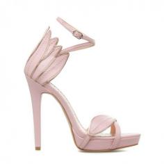 Steffie Heels » ♥ this heel, so very pretty.