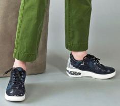 Galaxy Space Print Sportive #Sneakers Marc By Marc Jacobs Resort 2015 #Resort15 #Shoes