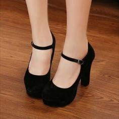 Mary-Jane Platform Pumps