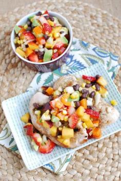 Summer Salsa www.theleangreenb... Put your summer fruits and veggies to good use in this twist on traditional salsa!