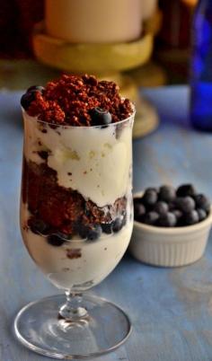 Creamy Chocolate Blueberry Parfait #glutenfree