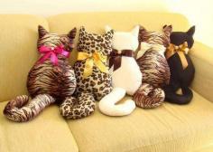 pillow cats